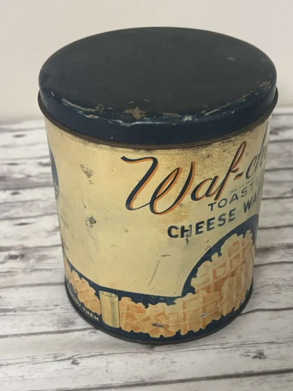 Antique Crun-Cheese  toasted WAFFIES  Advertising Tin Vintage KING KONE Crackers